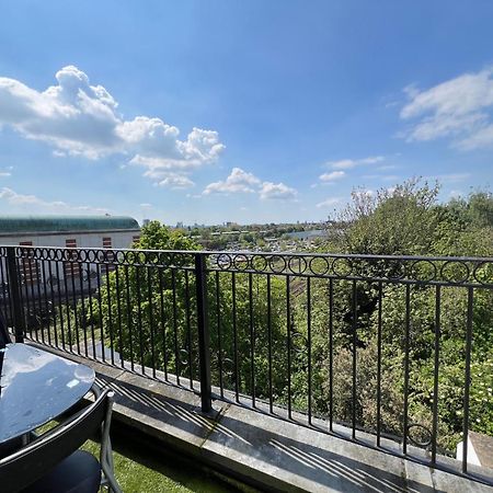 Comfy 2 Bedroom Apartments - Finchley Road, Лондон Екстериор снимка